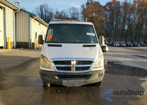2008 Dodge Sprinter 2500 z USA, uszkodzony, nr VIN WD0PE745085236426